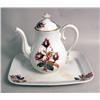 Image 4 : A GROUP OF DECORATIVE PORCELAIN
