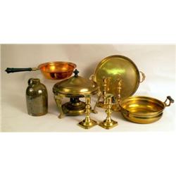 A GROUP OF DECORATIVE ITEMS