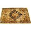 Image 1 : AN ORIENTAL RUG