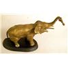 Image 3 : A FIGURAL ELEPHANT MANTLE CLOCK