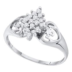 Womens Round Prong-set Diamond Cluster Heart Mom Ring 1/6 Cttw 14kt White Gold - REF-12H5R