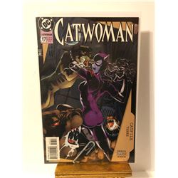 CATWOMAN #17