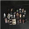 Image 1 : STAR WARS TOY LOT