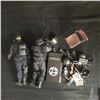 Image 2 : 12" S.W.A.T Figures w/ Accessories