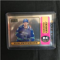 2018-19 OPC Platinum Marquee Rookies #R-100 - ELIAS PETTERSSON