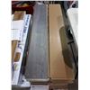 Image 3 : Lot of Plancher Laminate Flooring (12mm x 189mm x 1195mm)
