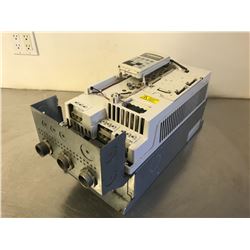 ABB ACS800-U1-0040-5+D150+P901 VARIABLE FREQUENCY DRIVE