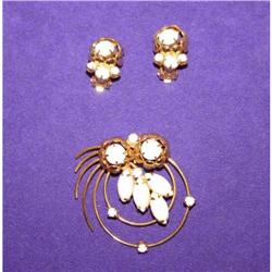 Gorgeous Milkglass Rhinestone Brooch & Earrings#1132945