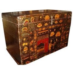 Excellent Chinese Qing Dy. Wood Trunk #1134383