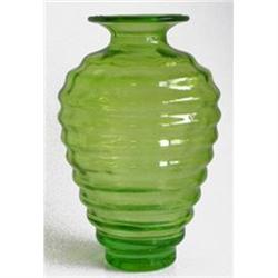 Green Art Deco Ribbed Art Glass 11 in Vase #1150913