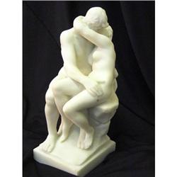 Rodins kiss marble skulpture. #1151628