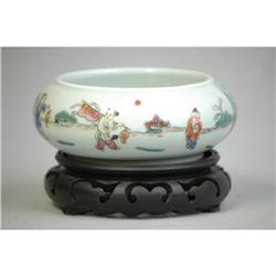 CHINESE ENAMELED  PORCELAIN  BRUSHWASHER  #1168436