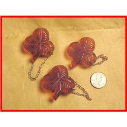 3 Applejuice Carved Bakelite Plastic Clovers #1168860