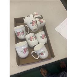 Bone China Wildrose of Albert 16 pieces