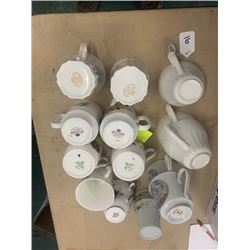 tea cups / coffee cups 15 piece