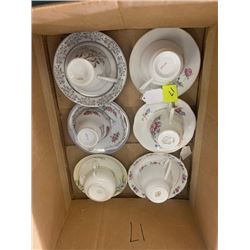 tea cups / with saucer 6 piece
