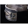 Image 7 : Navajo Tufa Cast Kingman Spider Web Turquoise Cuff