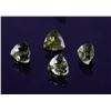 Image 9 : 14.28 Carats of Loose & Faceted Peridot Gemstones