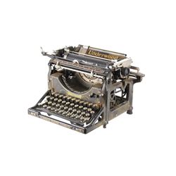 Underwood Standard Typewriter No.5 Circa 1917