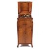 Image 3 : Earl Worden Oak Victrola Player Cabinet c. 1900-