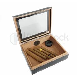 Gemini Man (Will Smith) Humidor & Cigars