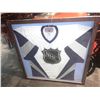 Image 1 : Large Framed Jersey - NHL