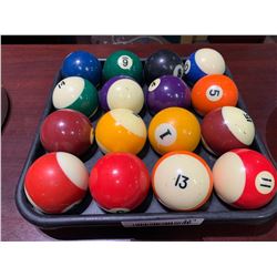 Rack of billiard balls set