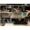 Image 2 : Stainless 5 foot cocktail sink with taps and inserts ( does not include dispensing equipment) â€‹â€‹