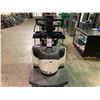 Image 2 : CROWN 4500 SERIES 48" FORK RIDE ON ELECTRIC PALLET MOVER WITH BATTERY-MATE 100 510M1-12G CHARGER