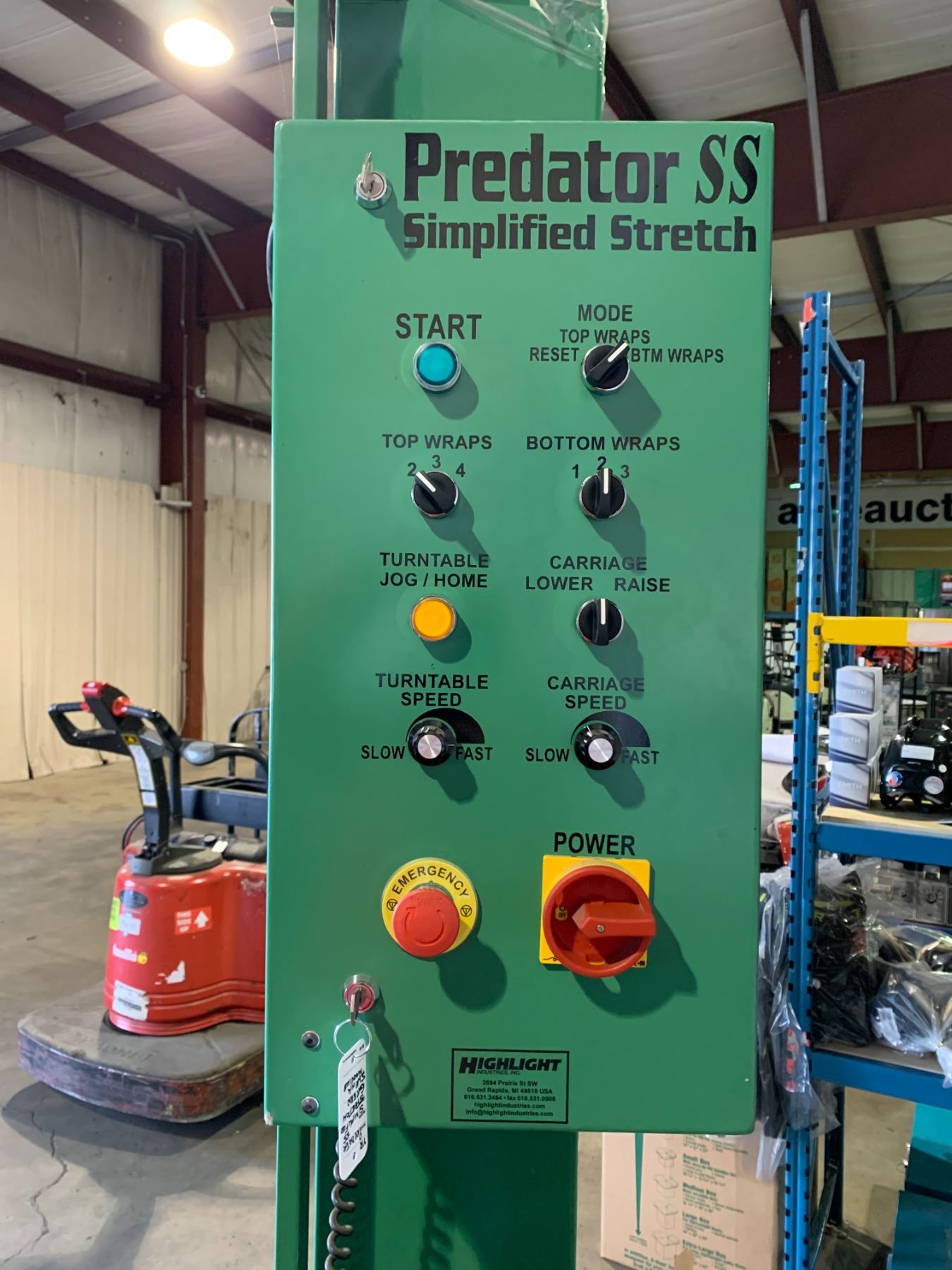 GREEN PREDATOR SS SIMPLIFIED STRETCH INDUSTRIAL PALLET WRAPPER WITH RAMP green-predator-ss-simplified-stretch-industrial-pallet-wrapper-with-ramp