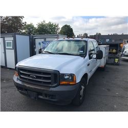 2001 FORD F-350 SUPERDUTY XL, 4DR CREW CAB, WHITE, VIN # 1FDWW36F81EC00534