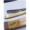 Image 2 : Antique Carbo Magnetic Griffon Straight Razor W/Bo