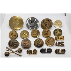 US Army Collar Discs, US Pins, & Cap Eagles