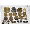 Image 1 : US Army Collar Discs, US Pins, & Cap Eagles