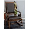 Image 1 : Williamsburg Rocking Chair