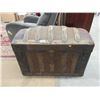 Image 1 : Vintage Dome Trunk - 20" x 34" x 27" tall