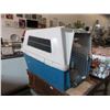 Image 1 : Large Pet Kennel - 29" x 40" x 30" tall
