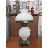 Image 1 : Vintage Electric Hobnail Milk Glass Lamp