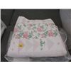 Image 1 : Queen Size Coverlet