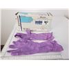Image 5 : Box of 100 Size Small Sperian Disposable Tri-Polymer Gloves - Expired