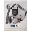 Image 1 : Canon Power Shot G3 4.0 Megapixel Digital Camera with Flash