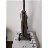 Image 5 : Dyson D33 Upright Vacuum Cleaner *Works, but has low suction*
