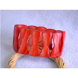 5139 Dyed Shell Bracelet