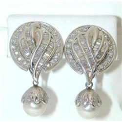 7220 14KW Gold Clip-on Earrings w/ Pearl/ Diamonds