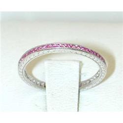 7241 Platinum Ring w/ Ruby
