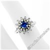 Image 4 : Vintage 14kt White Gold 0.90 ctw Round Sapphire and Diamond Flower Cluster Ring