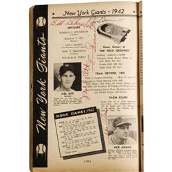 1942 Who's Who in Baseball Signed Many PSA/DNA 