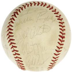 1977 NY Yankees Team Signed Baseball PSA/DNA 