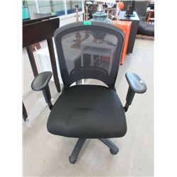 Mesh Back Rolling Office Chair