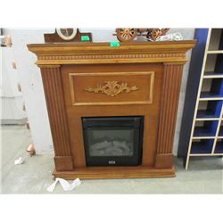 Electric Fireplace in Compact  Mantle Surround